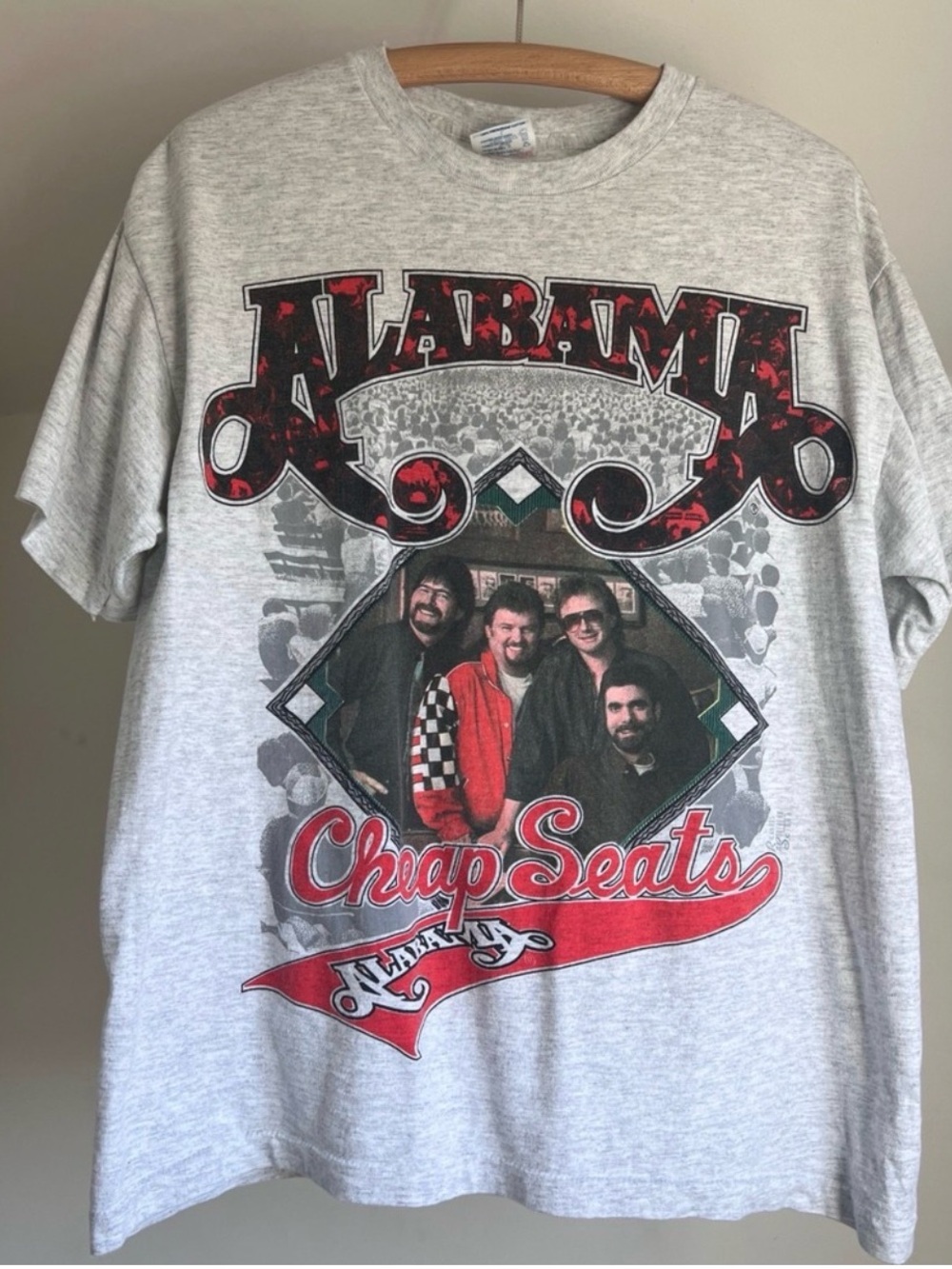 Vintage 90s Alabama Band T-Shirt Large Cheap Seats Tour Country Music Graphic